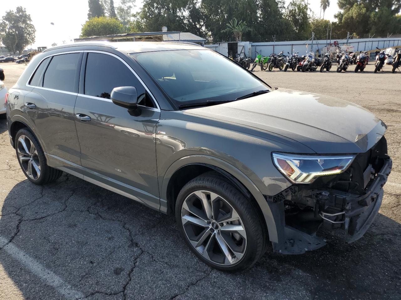 AUDI Q3 PREMIUM PLUS S-LINE