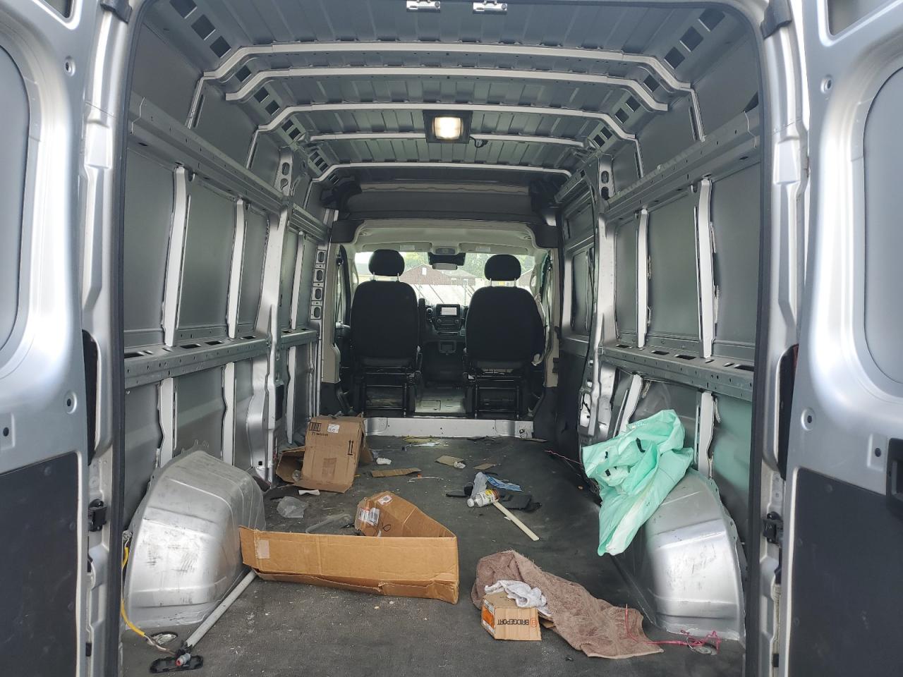 RAM PROMASTER 2500 HIGH