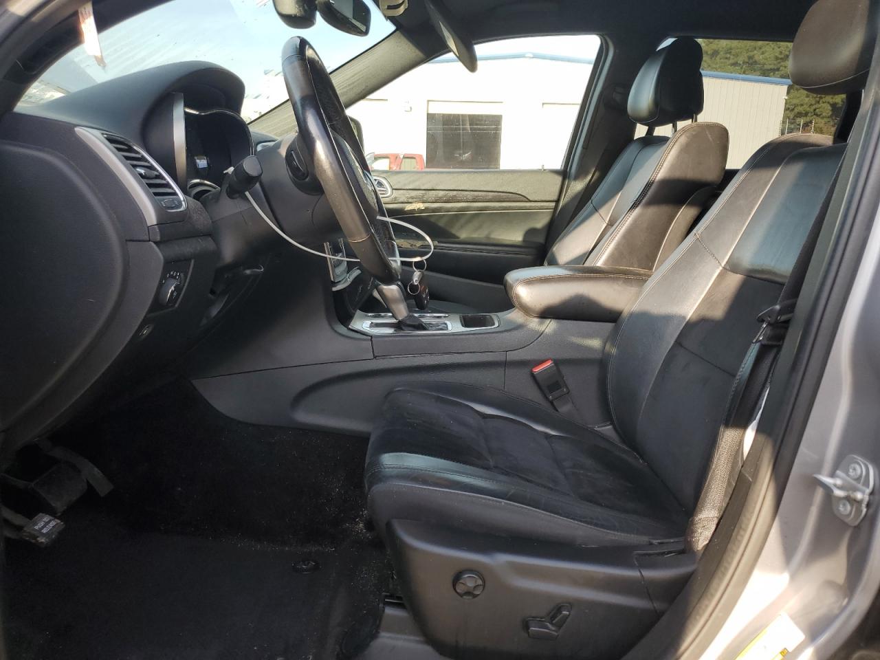 JEEP GRAND CHEROKEE LAREDO