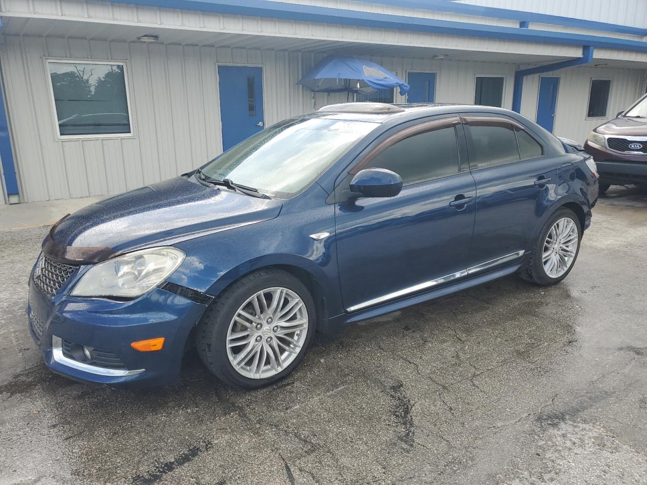 SUZUKI KIZASHI SPORT SLS