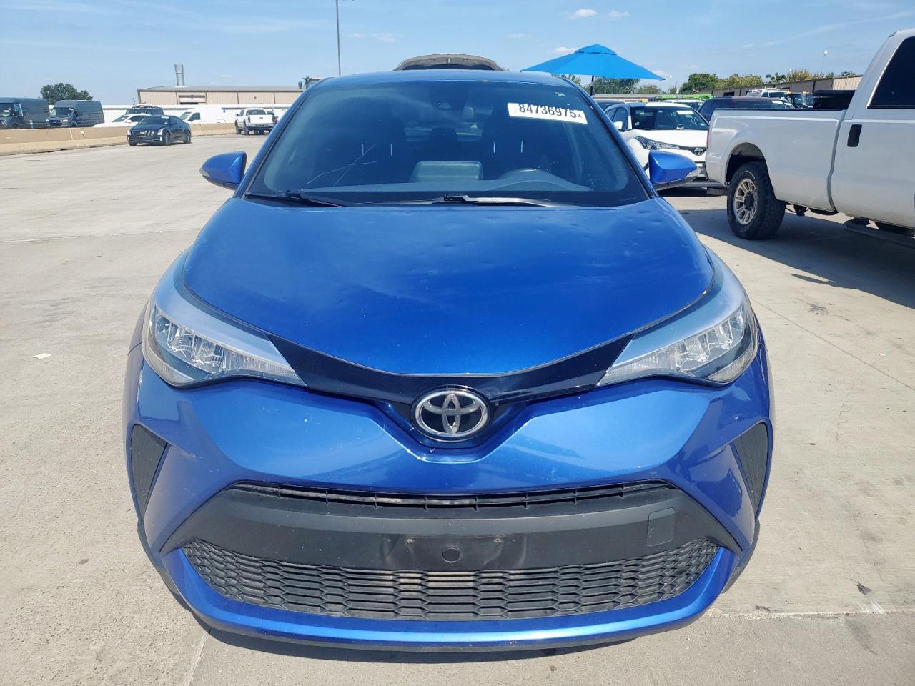 TOYOTA C-HR XLE