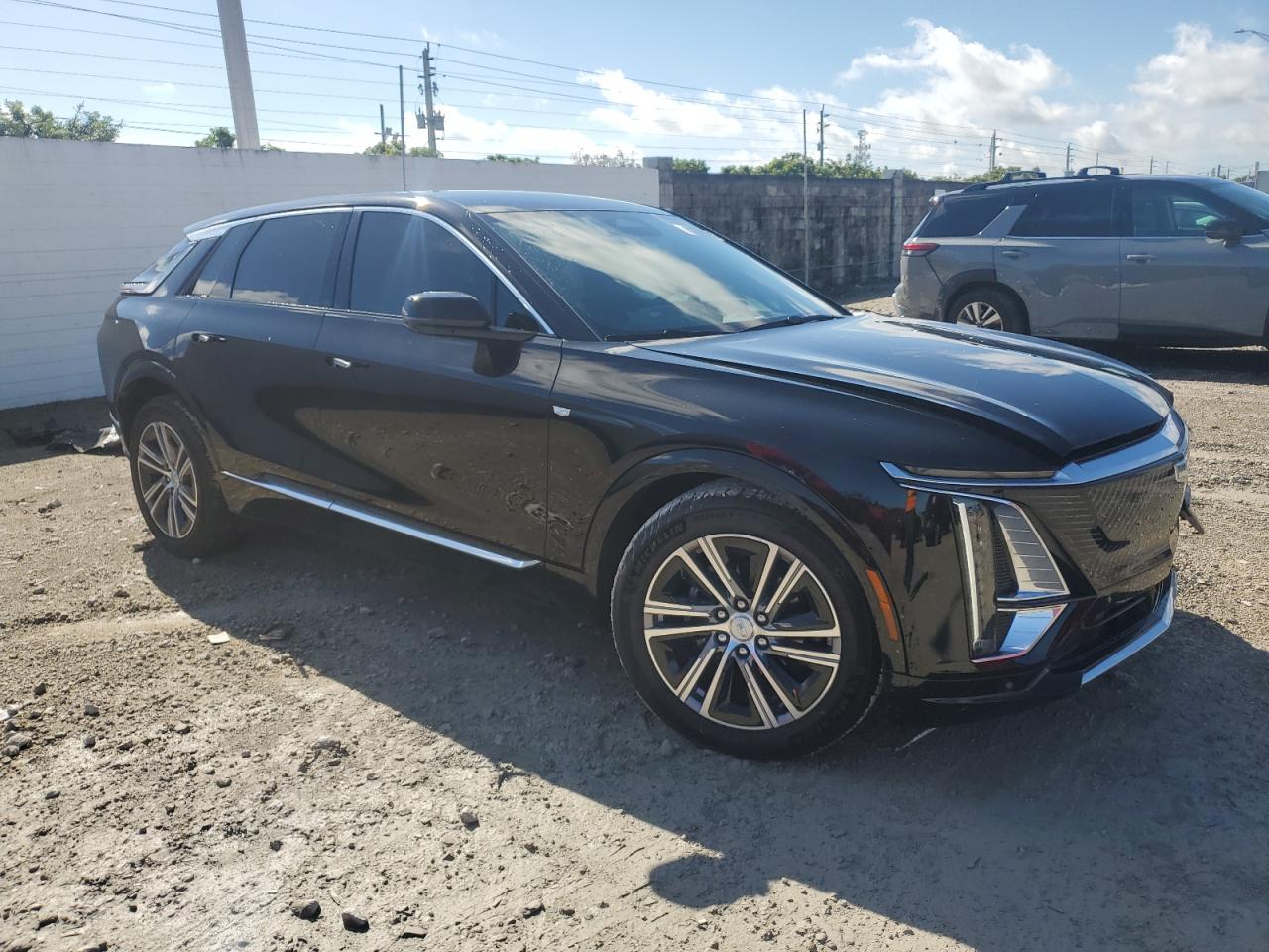 CADILLAC LYRIQ LUXURY