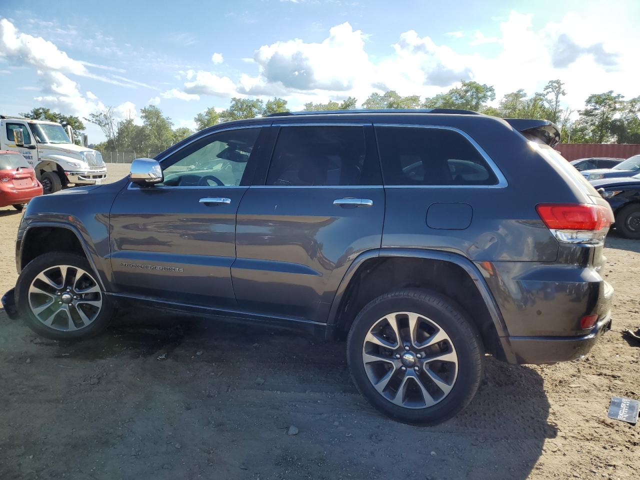 JEEP GRAND CHEROKEE OVERLAND