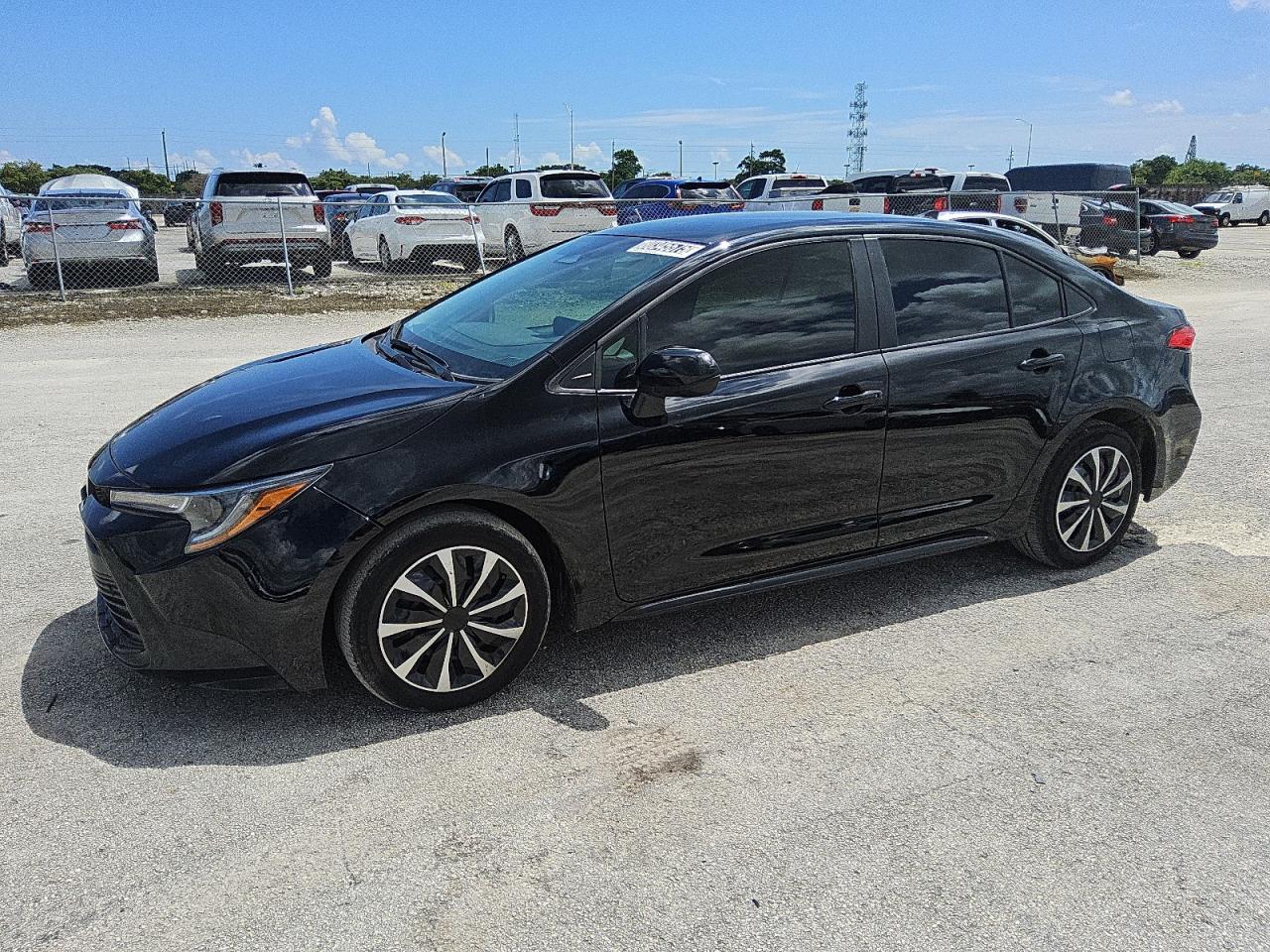 TOYOTA COROLLA LE