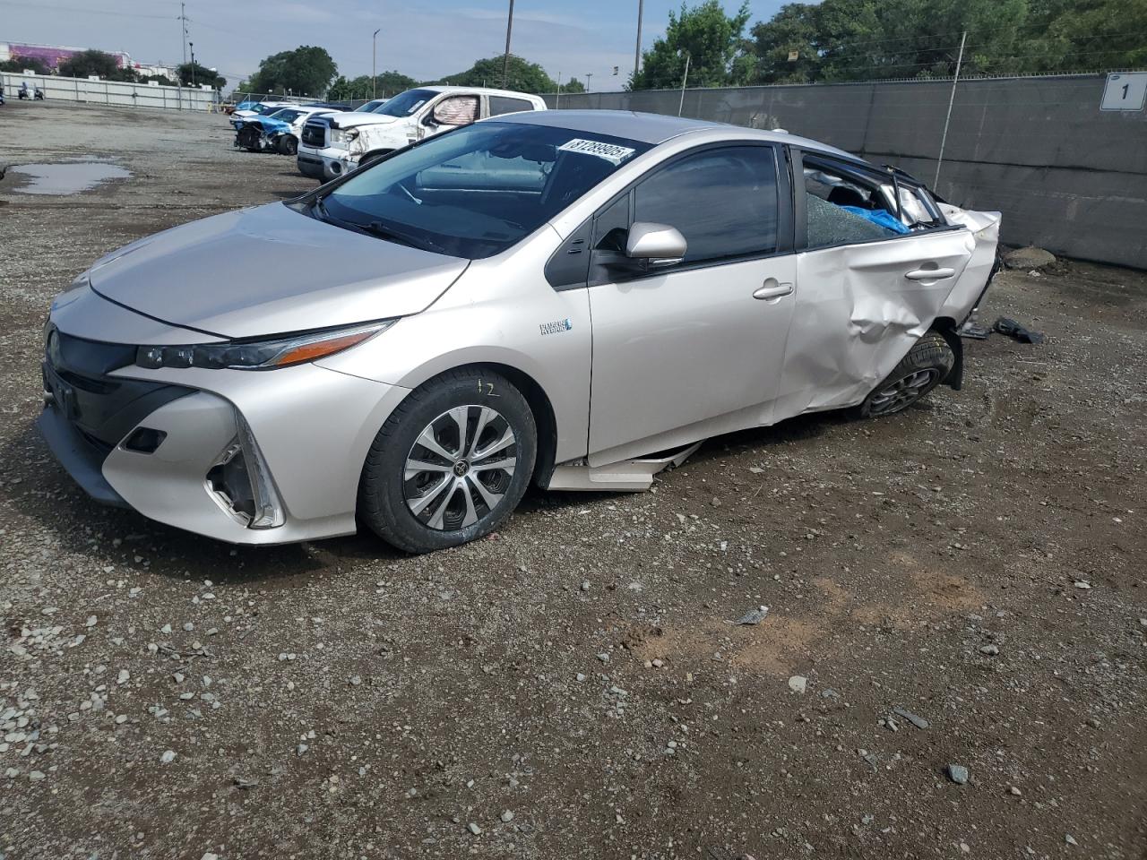 TOYOTA PRIUS PRIME LE