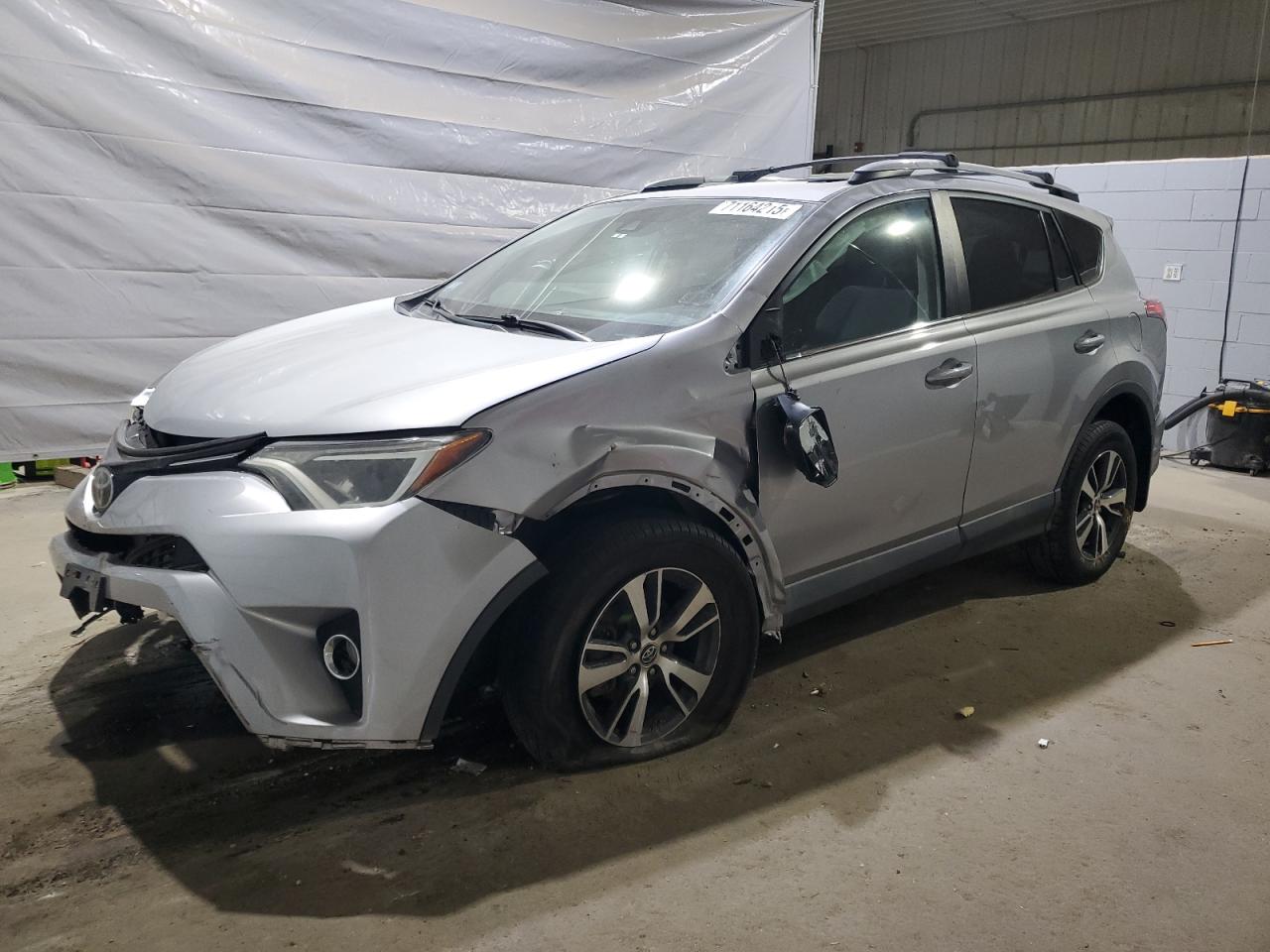 TOYOTA RAV4 XLE