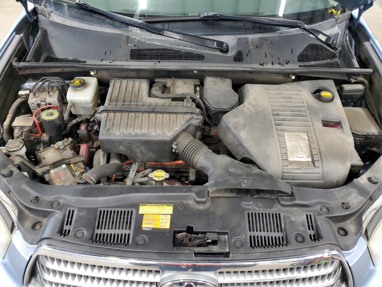 TOYOTA HIGHLANDER HYBRID