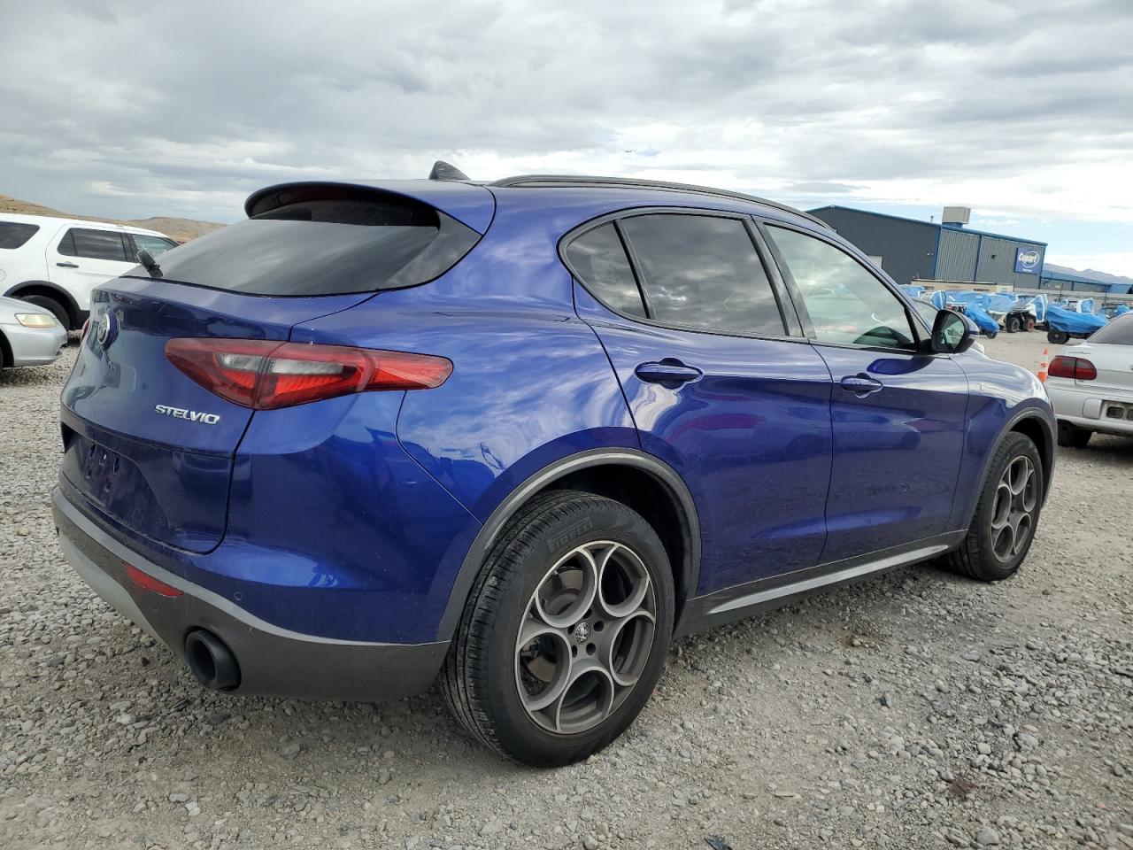 ALFA ROMEO STELVIO TI