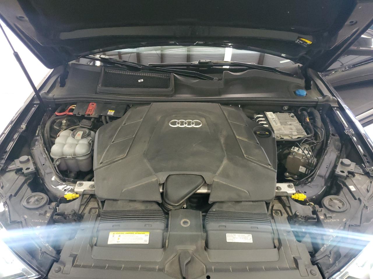 AUDI Q7 PREMIUM PLUS