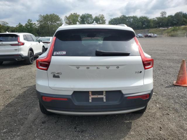 2020 VOLVO XC40 T5 MO YV4162UK1L2329225