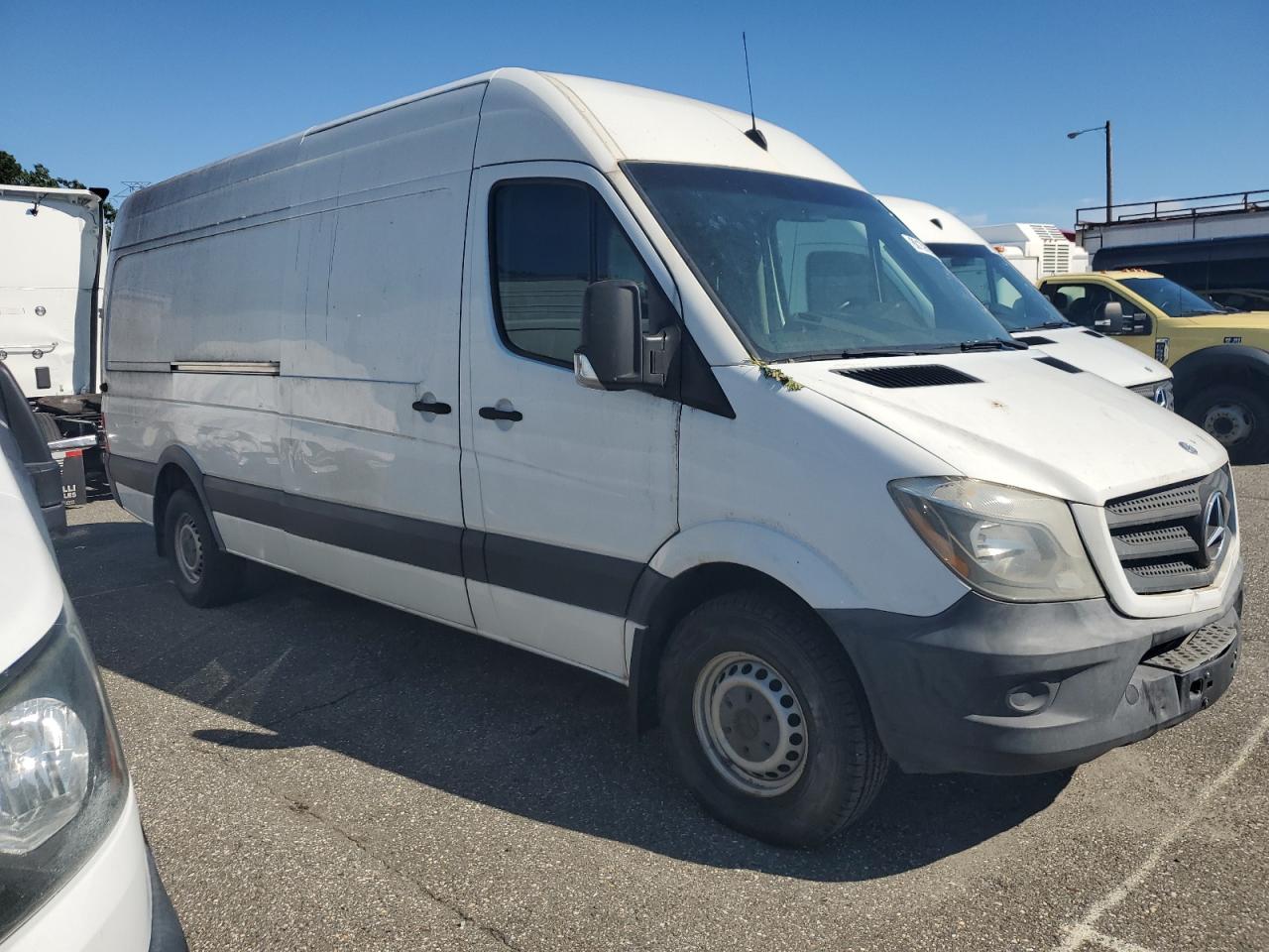 MERCEDES-BENZ SPRINTER 2500
