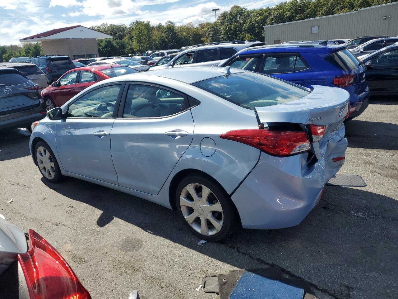 HYUNDAI ELANTRA GLS
