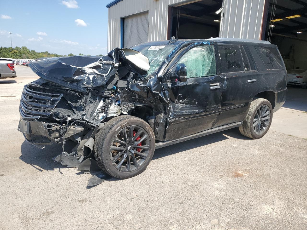 CADILLAC ESCALADE PLATINUM