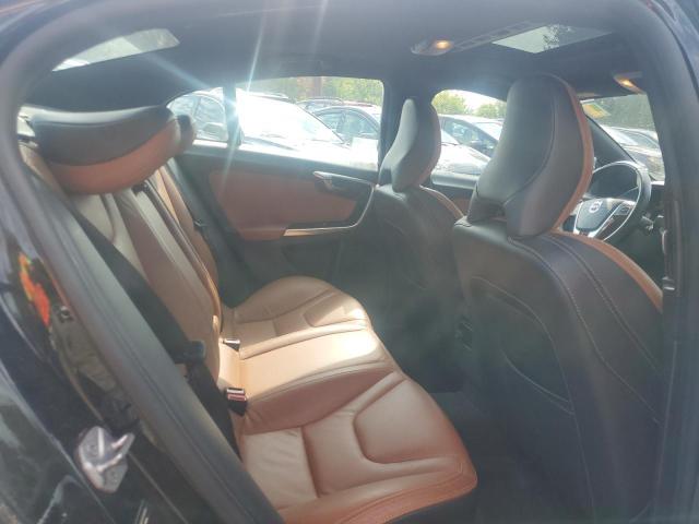 2015 VOLVO S60 PREMIE YV1612TK1F1349343