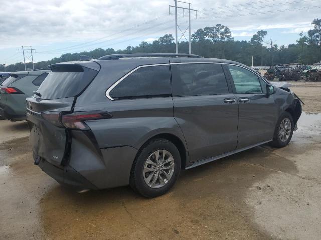 2025 TOYOTA SIENNA XLE 5TDYRKEC4SS255144