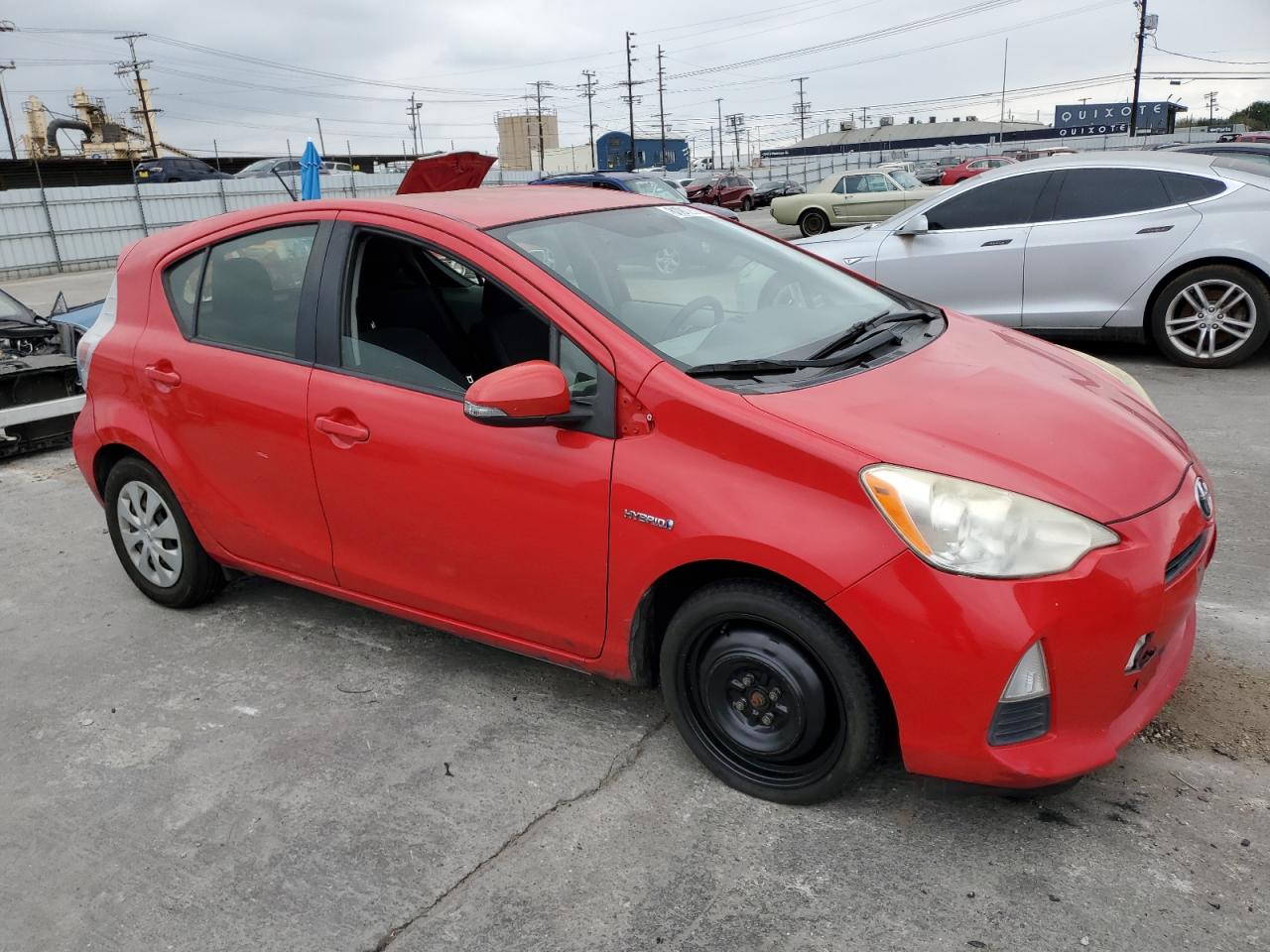 TOYOTA PRIUS C