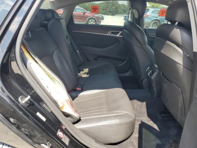 2015 HYUNDAI GENESIS 5. KMHGN4JF3FU069594