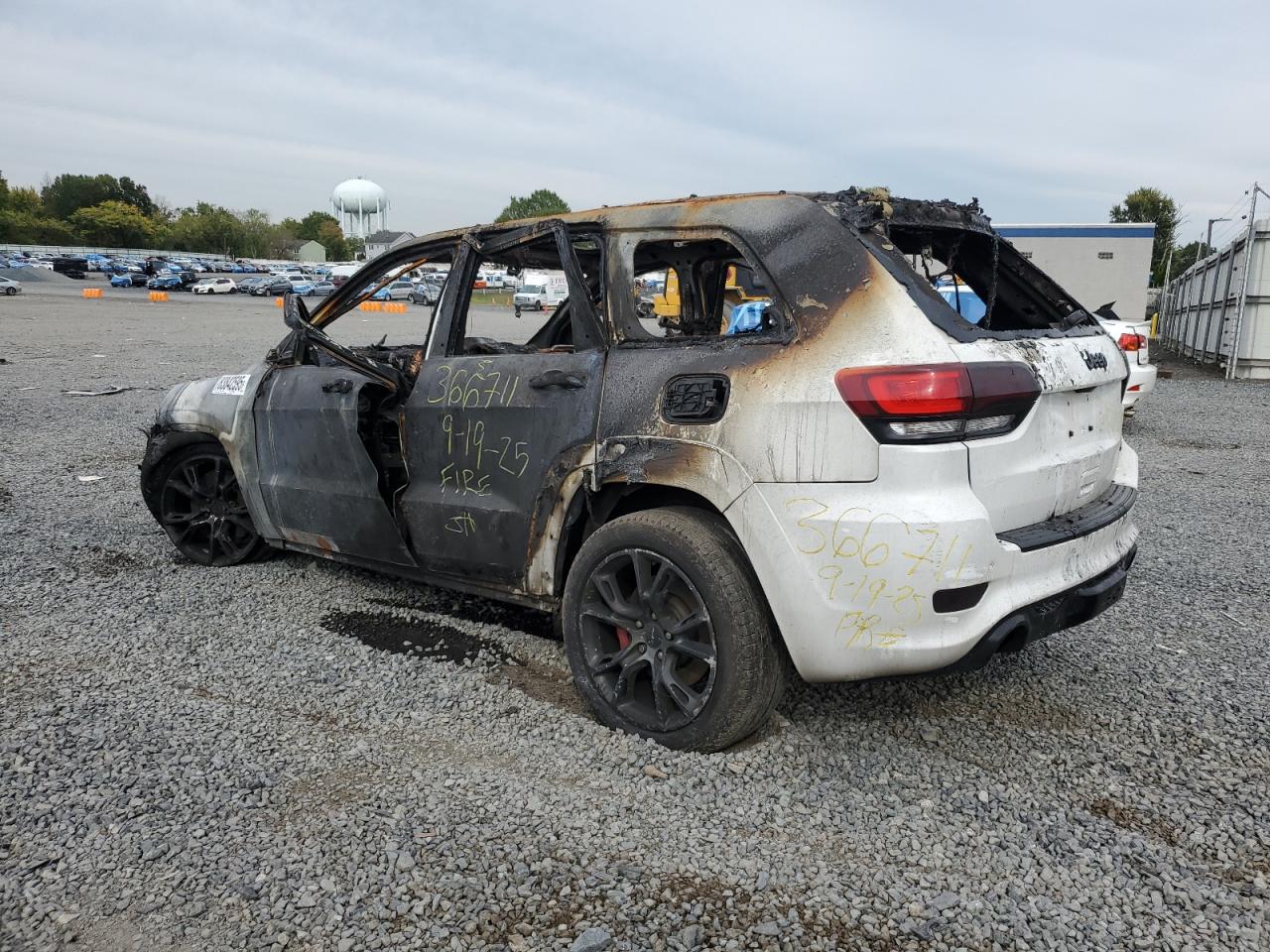JEEP GRAND CHEROKEE SRT-8