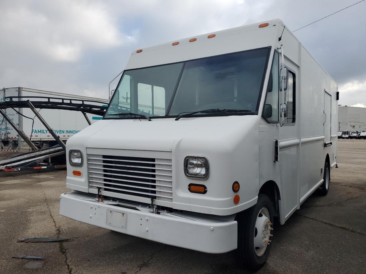 Lot #3246241137 2012 FORD F59