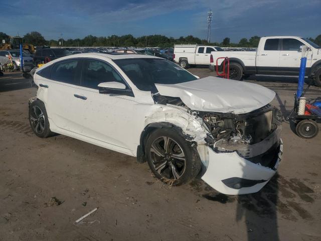 2017 HONDA CIVIC TOUR 19XFC1F94HE018565