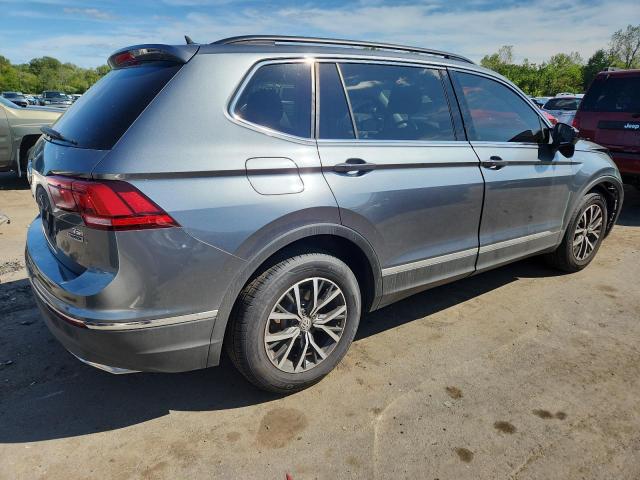 2018 VOLKSWAGEN TIGUAN SE 3VV2B7AX3JM003997