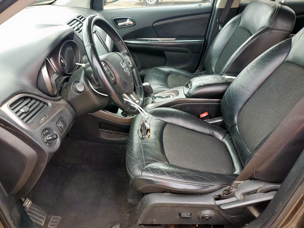 DODGE JOURNEY CROSSROAD