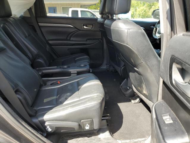 2018 TOYOTA HIGHLANDER 5TDJZRFH7JS899711