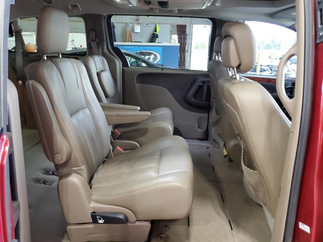2016 CHRYSLER TOWN & COU 2C4RC1CG0GR261464