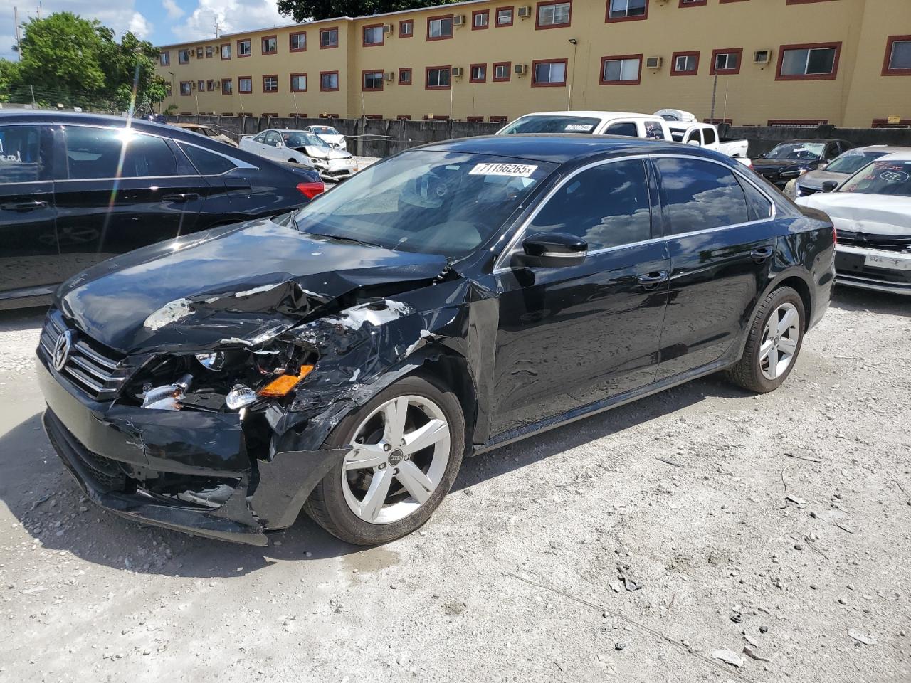 VOLKSWAGEN PASSAT SE