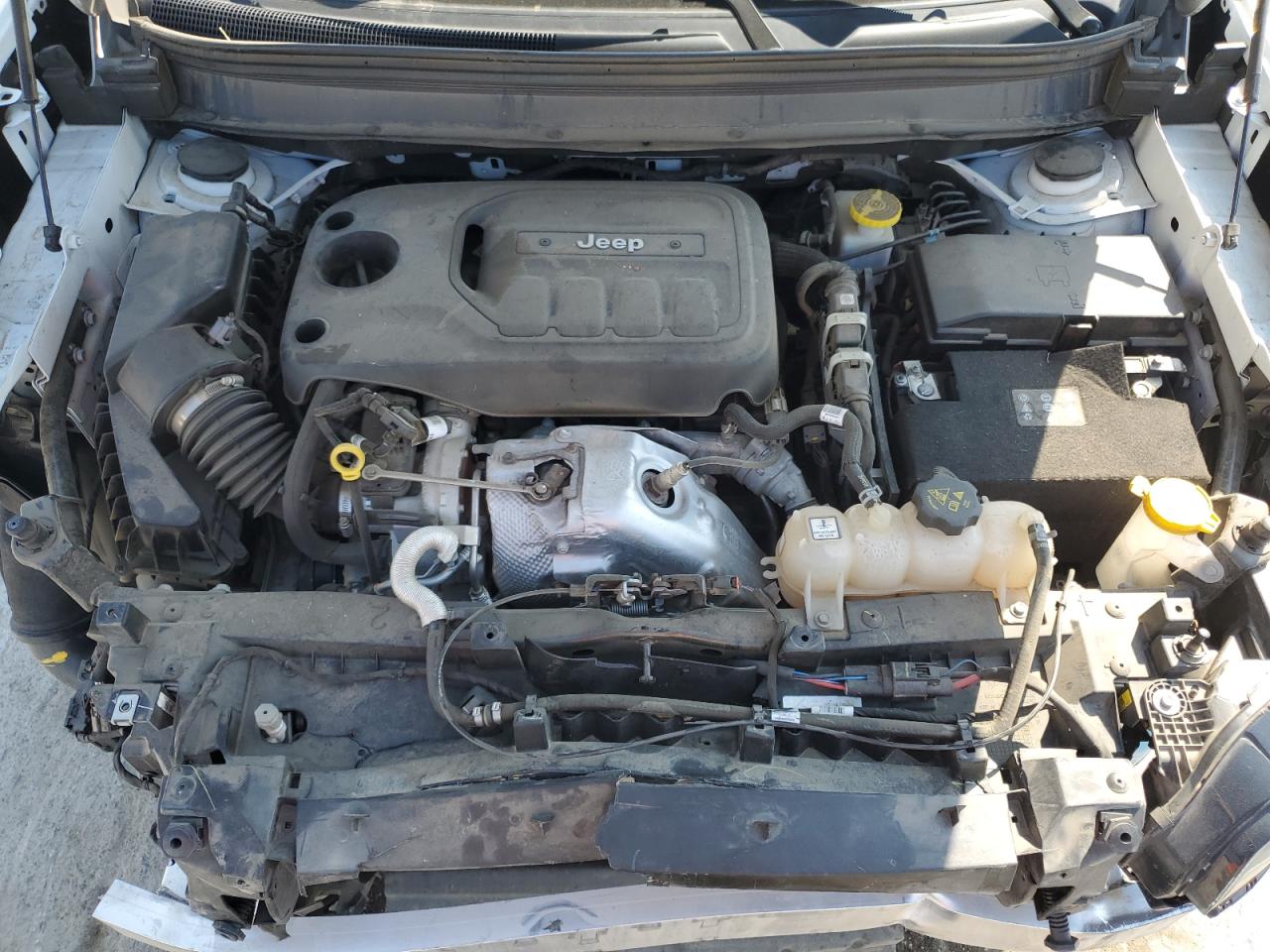 JEEP GRAND CHEROKEE LATITUDE LUX