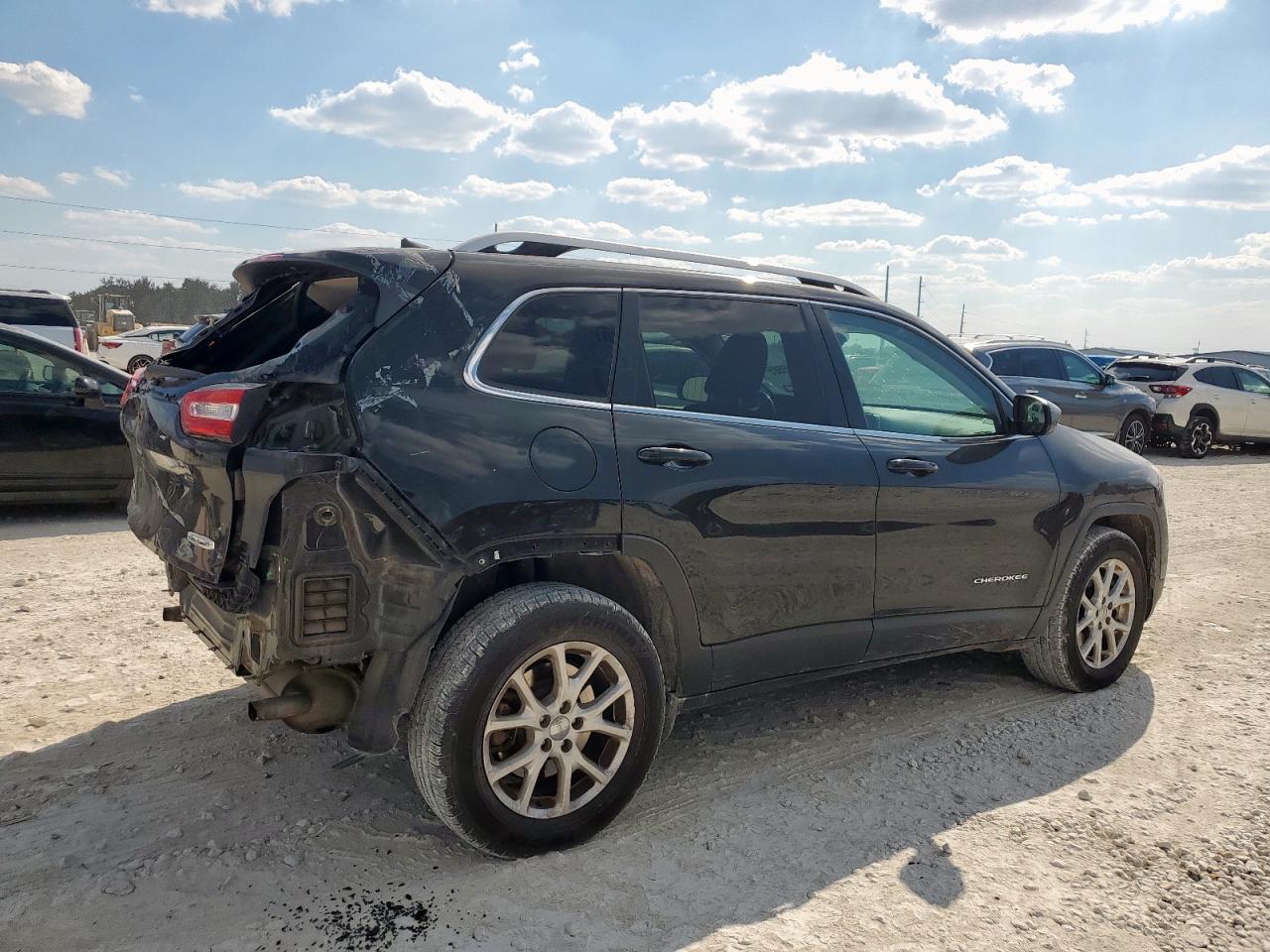 JEEP GRAND CHEROKEE LATITUDE