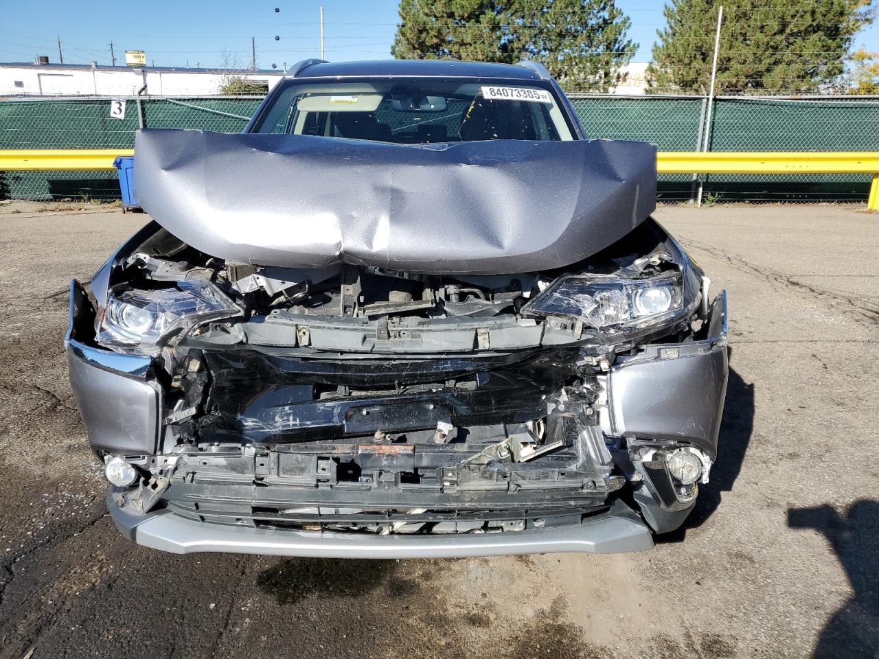 MITSUBISHI OUTLANDER SE