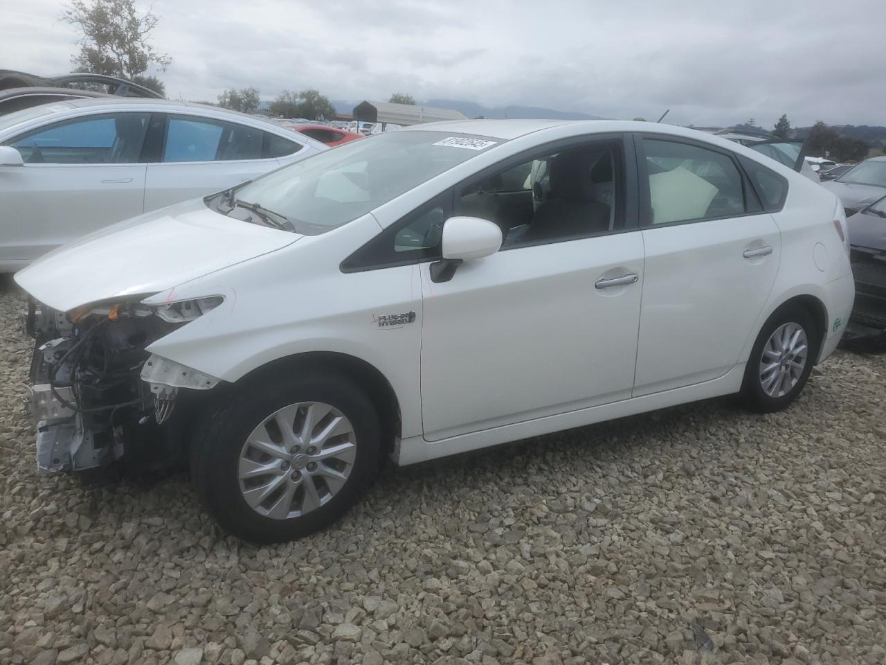 TOYOTA PRIUS PLUG-IN