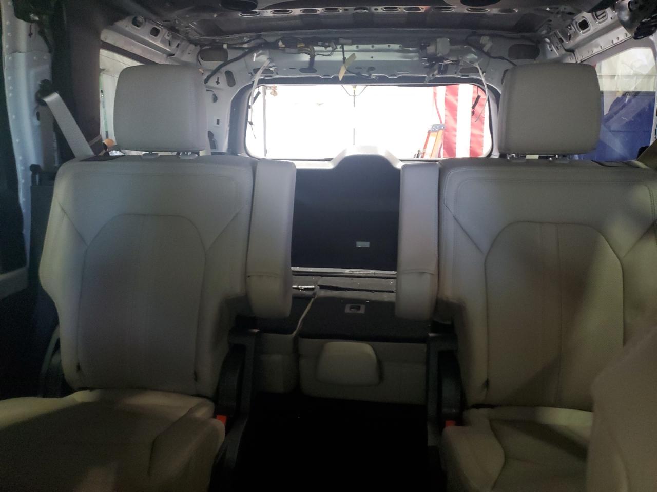 FORD EXPEDITION LIMITED