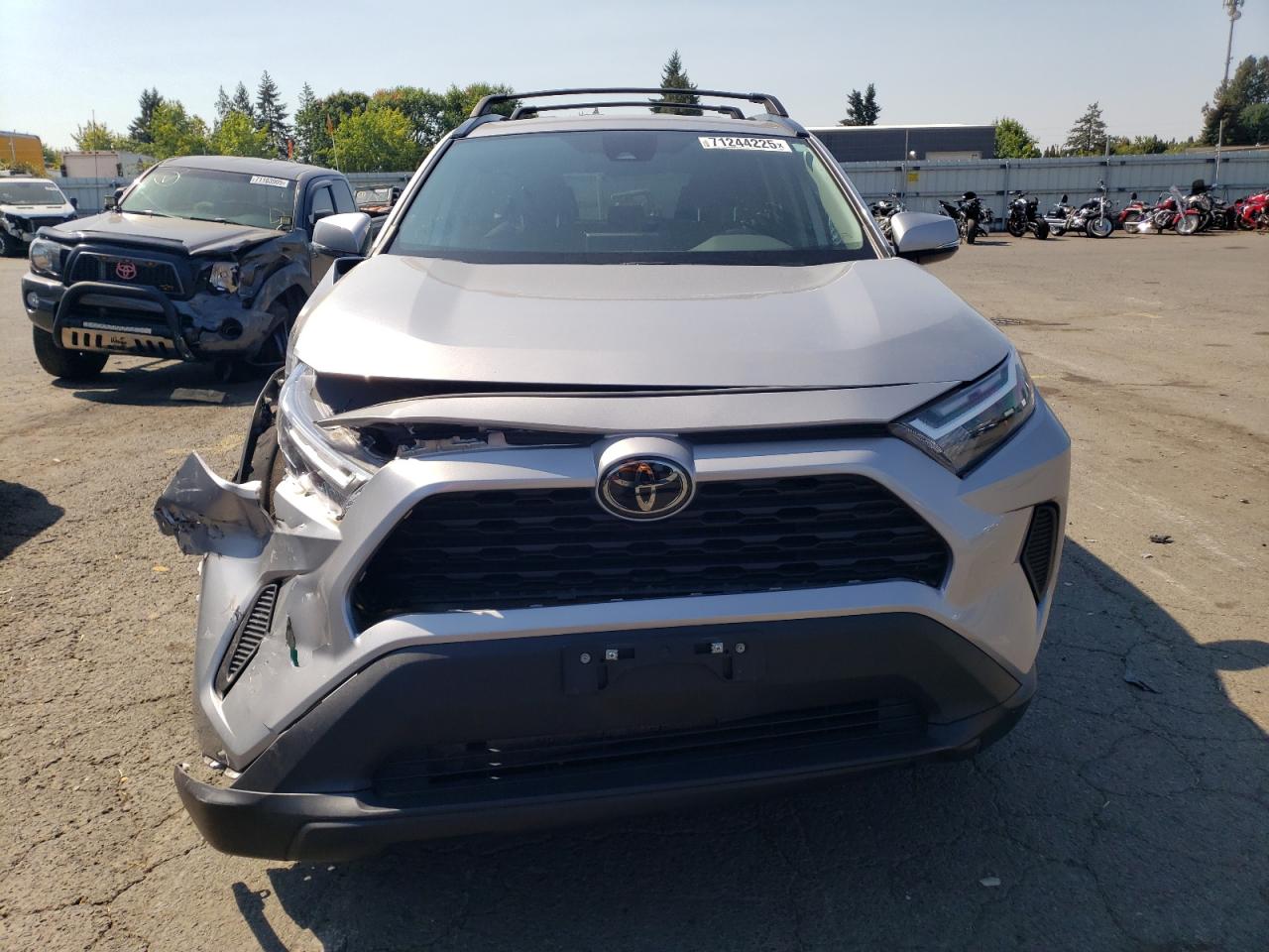 TOYOTA RAV4 XLE