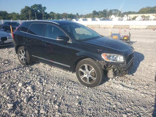 2015 VOLVO XC60 T6 PR YV4902RC9F2625801