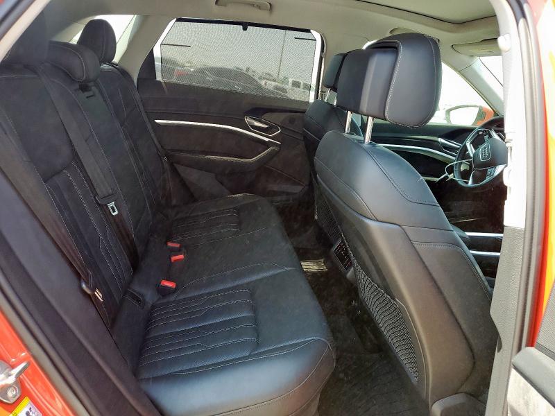 2019 AUDI E-TRON PRE WA1VAAGE3KB021176
