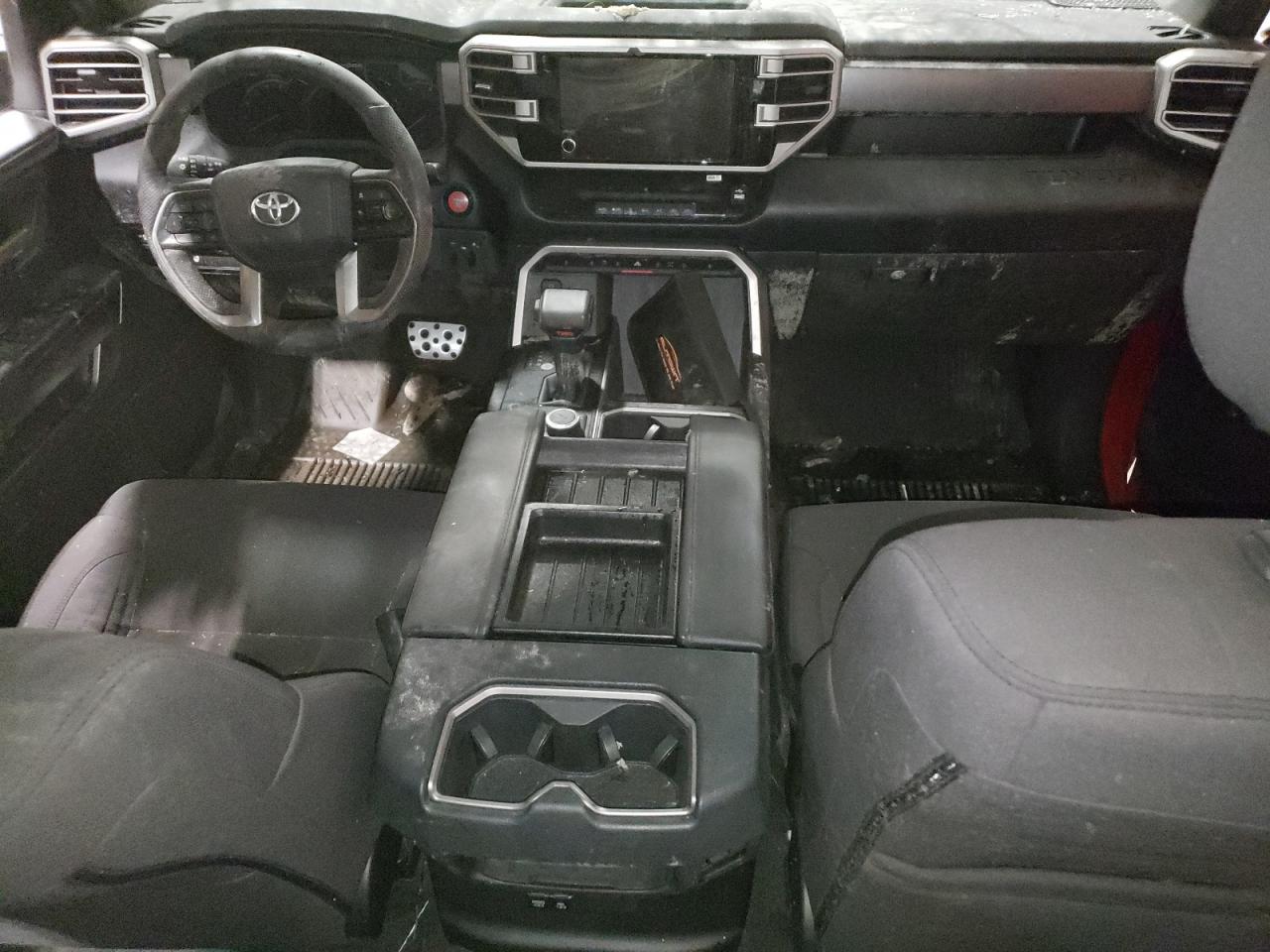 TOYOTA TUNDRA CREWMAX SR5