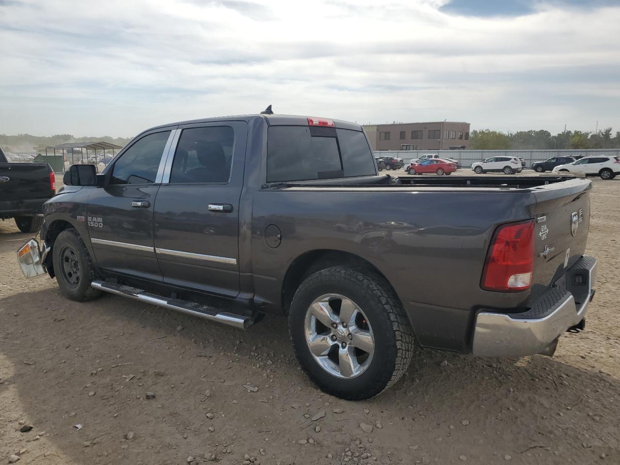 RAM 1500 SLT