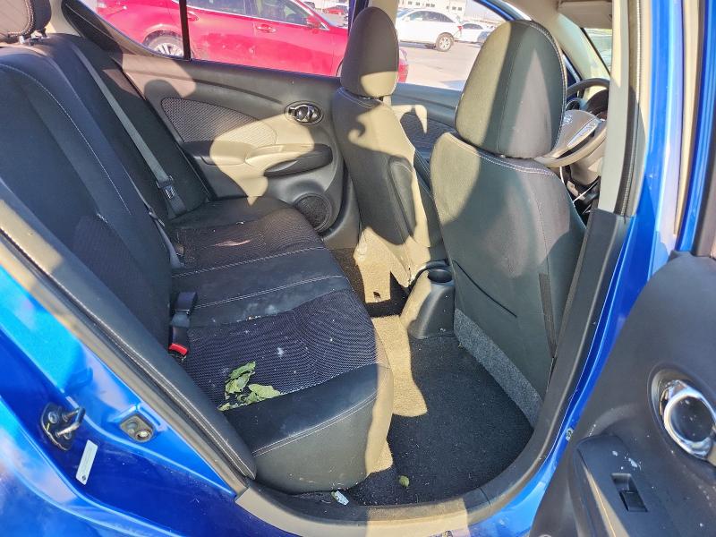 2015 NISSAN VERSA s - 3N1CN7AP7FL931919