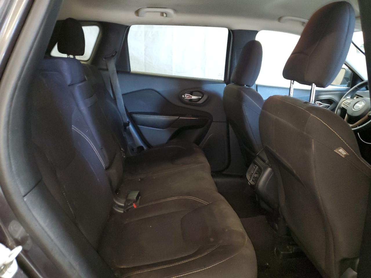 Lot #3315799362 2016 JEEP CHEROKEE L