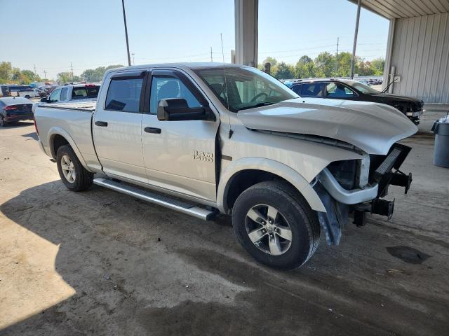 2016 RAM 1500 SLT 1C6RR7TMXGS337253