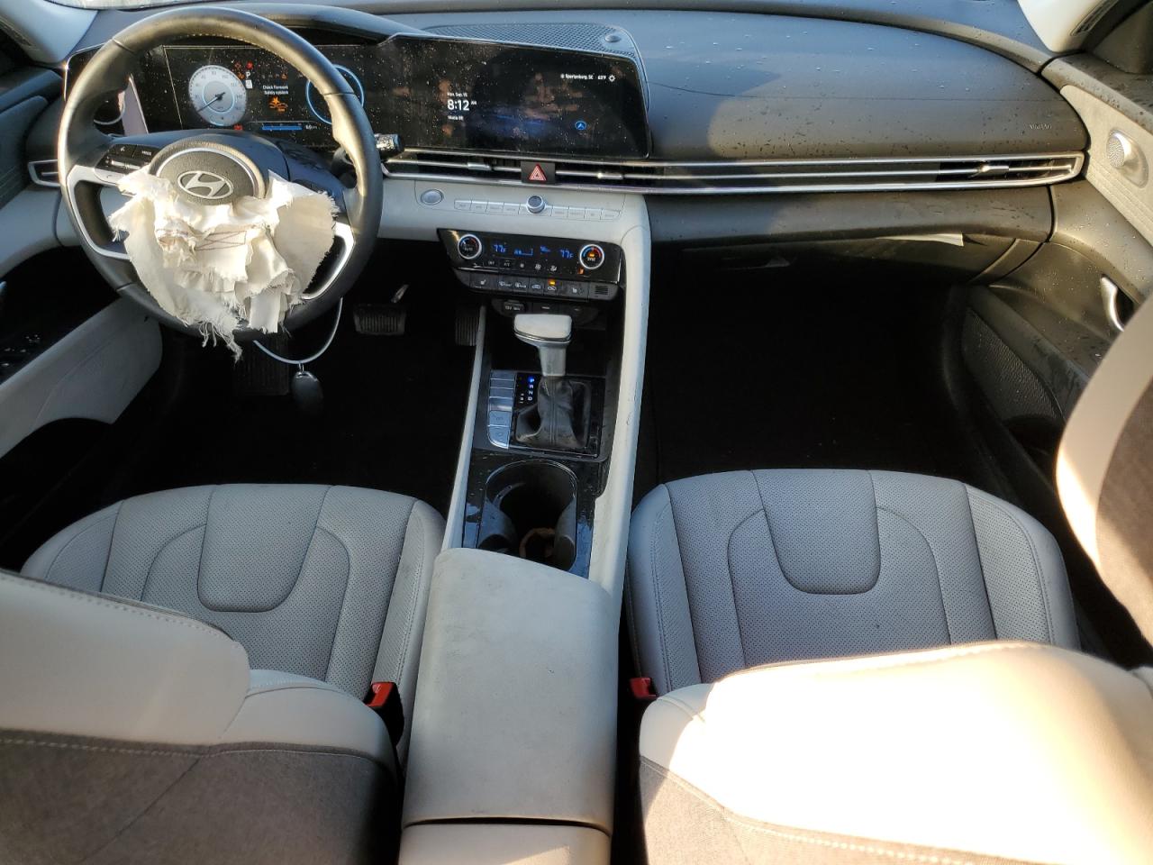 HYUNDAI ELANTRA LIMITED