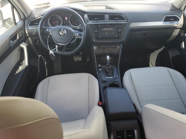 2018 VOLKSWAGEN TIGUAN SE 3VV2B7AX2JM130384