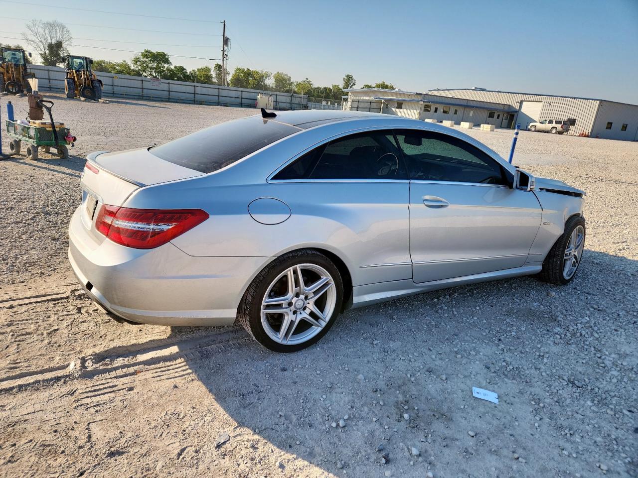 MERCEDES-BENZ E-CLASS 550