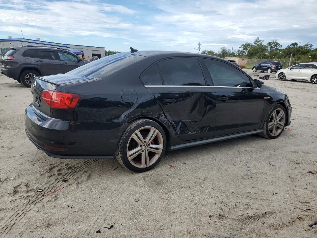 VOLKSWAGEN JETTA GLI