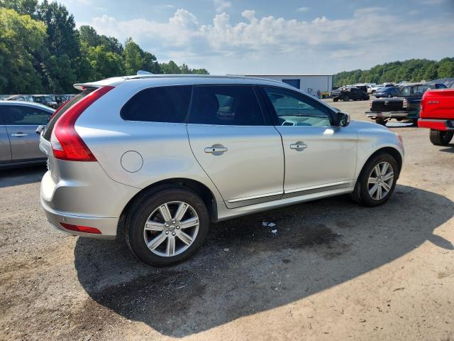 2017 VOLVO XC60 T5 IN YV440MDU7H2132434