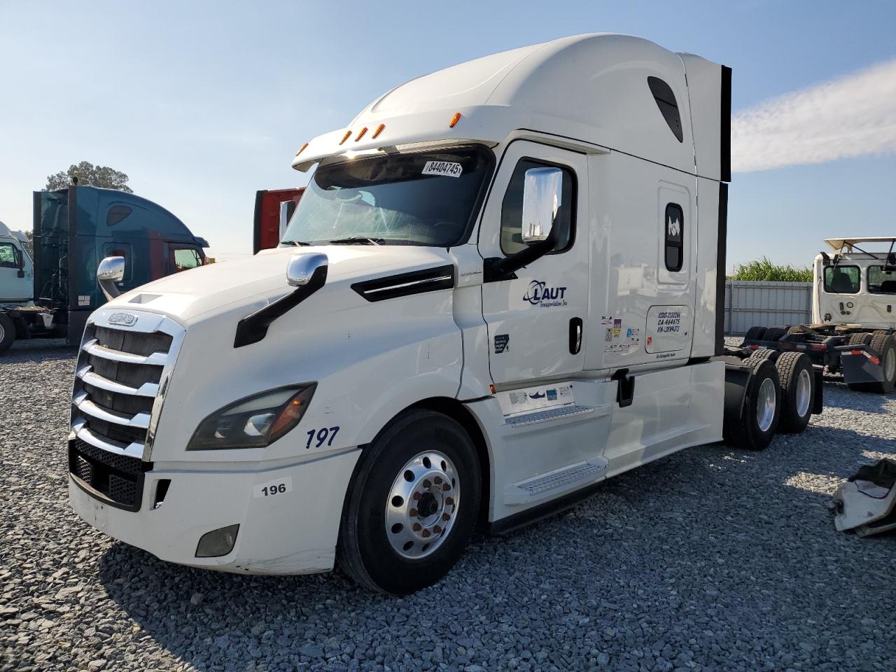 Lot #3287583028 2020 FREIGHTLINER CASCADIA 1