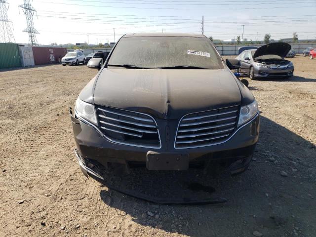 2017 LINCOLN MKT 2LMHJ5NK0HBL01630