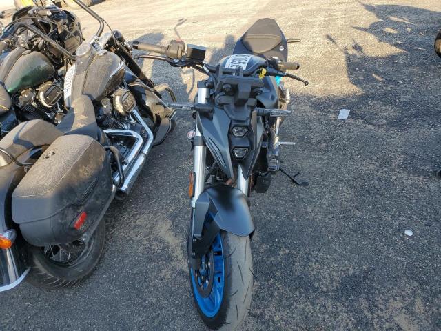 2024 SUZUKI GSX800 R JS1EM11B2R7100650